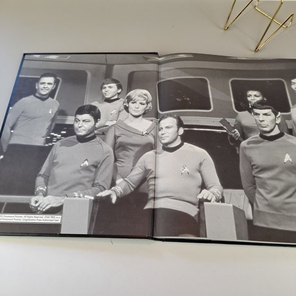 Star Trek Scrap / Sketch Hardcover Book - Picture 5 of 10
